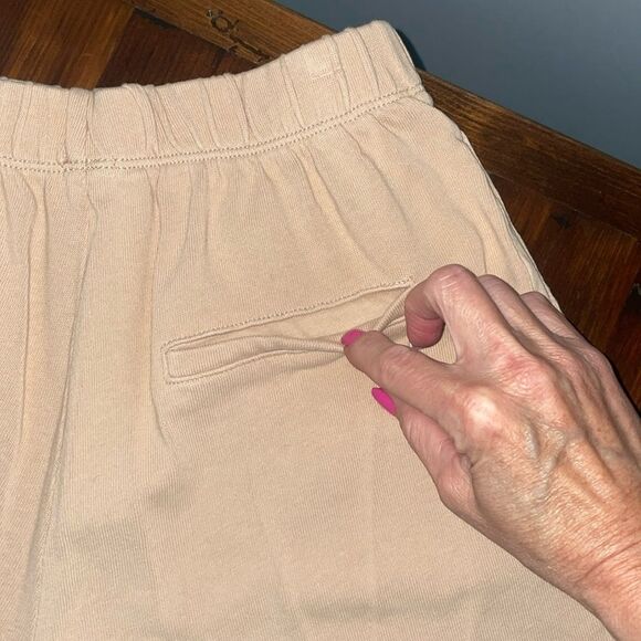 Aerie Sweat Shorts Size XS - Picture 6 of 10